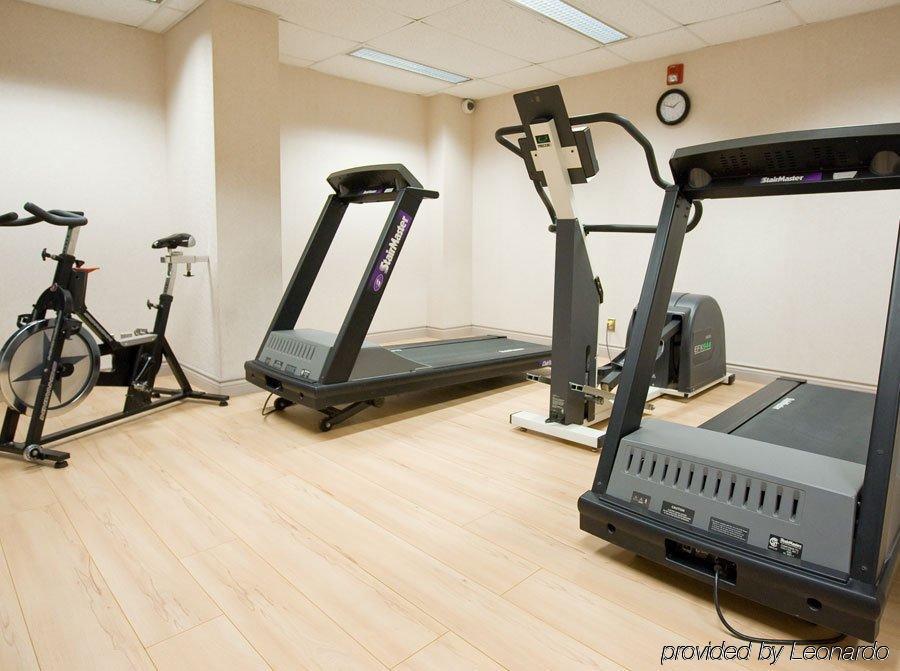Residence & Conference Centre - Kitchener-Waterloo Екстер'єр фото